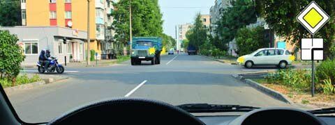 Знаки приоритета. Часть 2 (32 вопроса) Знаки приоритета. Часть 2 (32 вопроса)