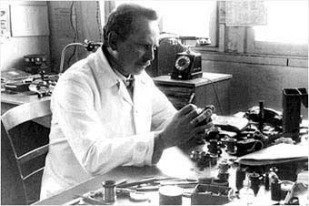 Описание: Оскар Барнак