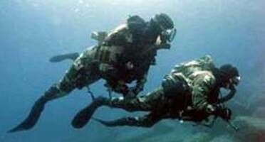 Описание: Боевые пловцы Commando HUBERT