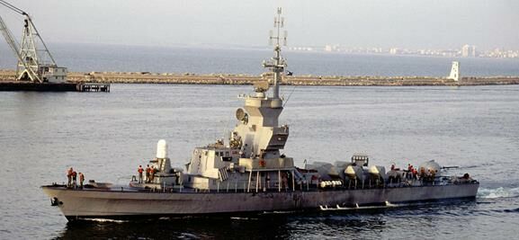 Описание: http://www.worldnavy.info/photogallery/boats/hedz/hedz_03.jpg