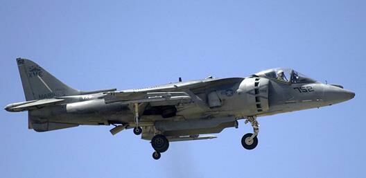 Описание: av-8b_02